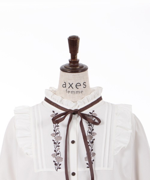 axes femme(アクシーズファム)の「薔薇刺繍ハイネックブラウス(シャツ/ブラウス・レディース・ブラック/キナリ/ピンク・LARGE/MEDIUM)」の11枚目の写真