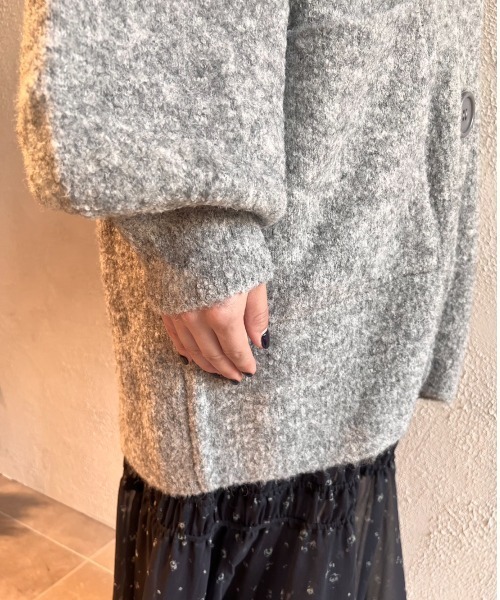 emmi(エミ)の「【emmi atelier】プードルニットカーディガン(カーディガン/ボレロ・レディース・グレー/アイボリー/ブラック・FREE)」の17枚目の写真