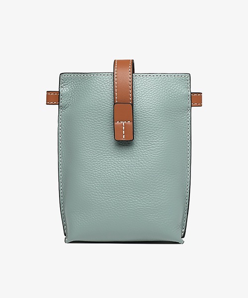 MAISON BREEZE(メゾンブリーズ)の「【MAISON BREEZE】シュリンクリアルレザーショルダーバッグ KNF(ショルダーバッグ・レディース・グリーン/ベージュ/ホワイト/ブラック/サックスブルー・FREE)」の5枚目の写真