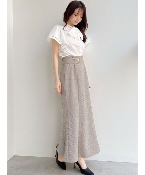 RESEXXY（リゼクシー）の「バックルマーメイドスカート【セットアップ着用可能】（スカート・レディース・ホワイト/ベージュ/その他1・FREE）」の19枚目の写真