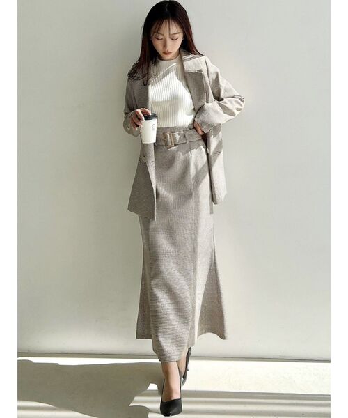 RESEXXY（リゼクシー）の「バックルマーメイドスカート【セットアップ着用可能】（スカート・レディース・ホワイト/ベージュ/その他1・FREE）」の17枚目の写真