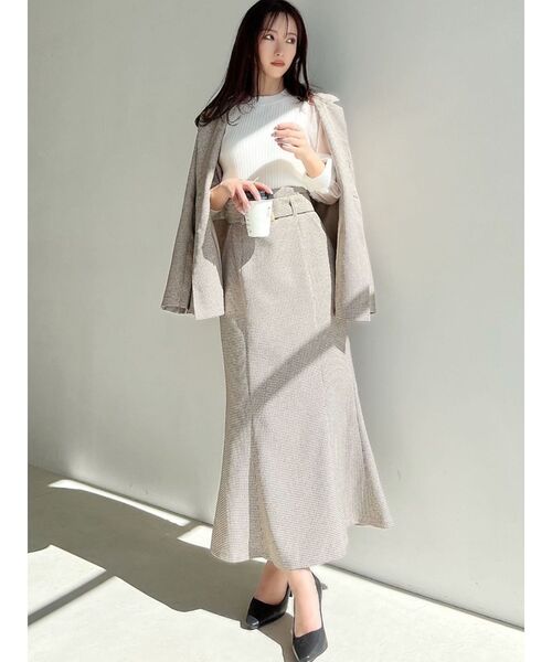 RESEXXY（リゼクシー）の「バックルマーメイドスカート【セットアップ着用可能】（スカート・レディース・ホワイト/ベージュ/その他1・FREE）」の9枚目の写真