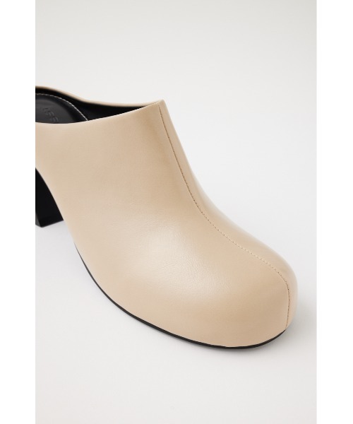 MOUSSY（マウジー）の「CHUNKY SOLE CLOG ミュール（パンプス・レディース・ベージュ/ブラック/グリーン・L/S/M/LARGE）」の8枚目の写真