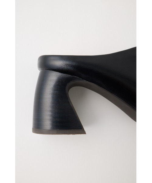 MOUSSY（マウジー）の「CHUNKY SOLE CLOG ミュール（パンプス・レディース・ベージュ/ブラック/グリーン・L/S/M/LARGE）」の17枚目の写真