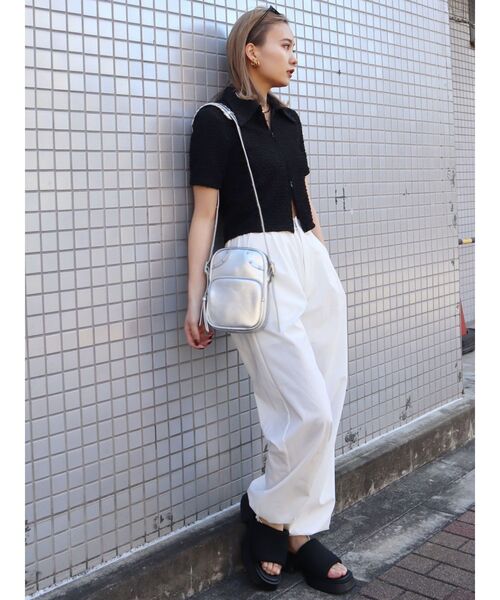 EMODA（エモダ）の「ナイロンタックパンツ（その他パンツ・レディース・ホワイト/ブラック/パープル・FREE）」の4枚目の写真