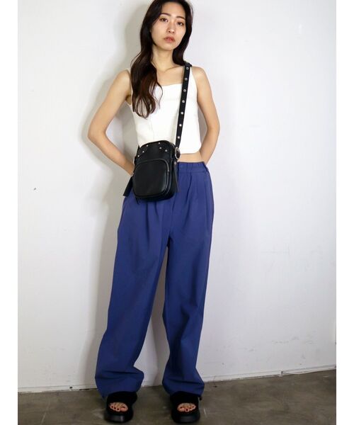 EMODA（エモダ）の「ナイロンタックパンツ（その他パンツ・レディース・ホワイト/ブラック/パープル・FREE）」の5枚目の写真