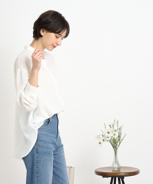 DRESKIP（ドレスキップ）の「◆【優しい風合いの上品さ】スタンドプチフリル ブラウス（シャツ/ブラウス・レディース・ライトグリーン/オフホワイト/ベージュ/ブラック・00）」の14枚目の写真