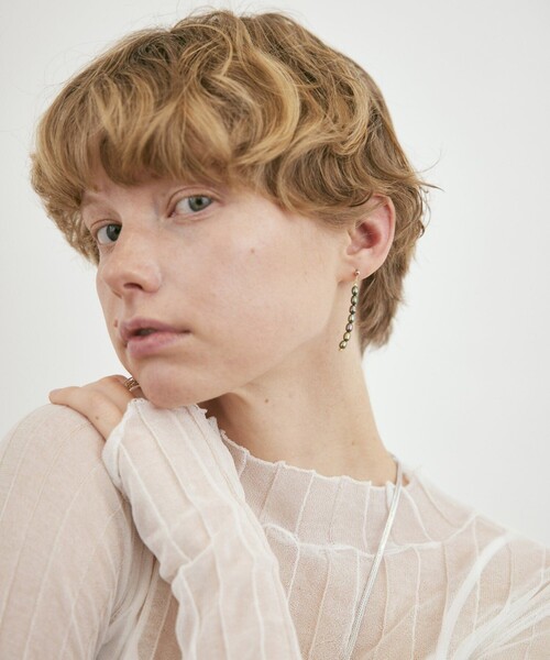 and cloud(アンドクラウド)の「Color Pearl 2way Kahki-Graysh Perple Pierce / Single(ピアス(片耳用)・レディース・イエローゴールド/シルバー・FREE)」の8枚目の写真