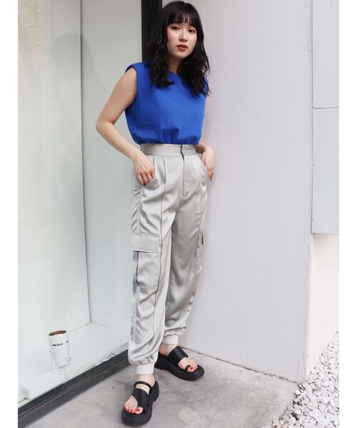 MURUA（ムルーア）の「リブジョガーパンツ（スウェットパンツ・レディース・ブラック/グレー・1/2）」の12枚目の写真