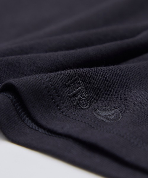 ROPE'（ロペ）の「【PETIT BATEAU（プチバトー）×ROPE'】ラウンドネックTEE（Tシャツ/カットソー・レディース・ホワイト/ブラック/オリーブ/ホワイト系その他2/ブルー系その他4・M/S）」の8枚目の写真