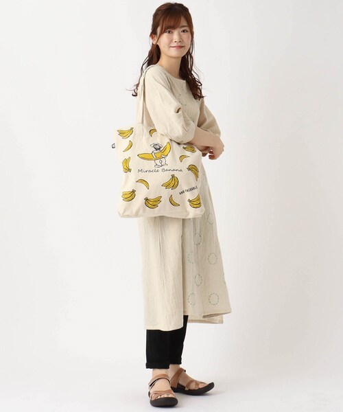 one'sterrace(ワンズテラス)の「◆【A4可】プリントA4トートバッグ(トートバッグ・レディース・サックスブルー/グリーン系/イエロー系その他/レッド・99)」の8枚目の写真