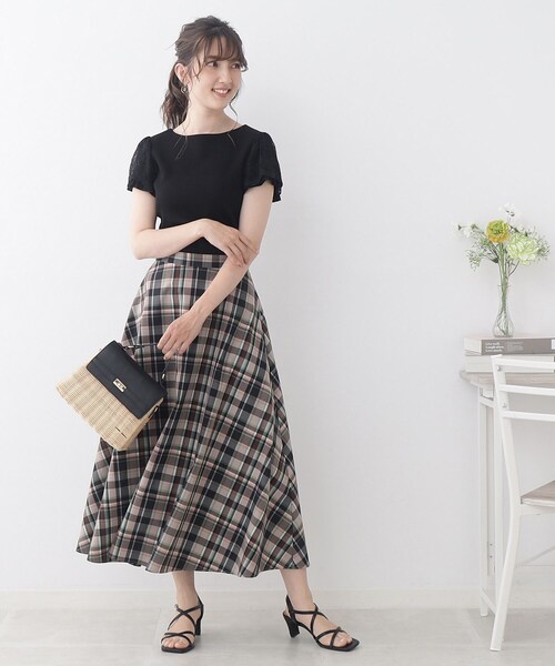 couture brooch（クチュールブローチ）の「◆【目を惹く配色】マドラスチェック柄フレアスカート（スカート・レディース・ピンク系6/ブラウン系その他3/ブルー系1・36/38/40/42）」の19枚目の写真