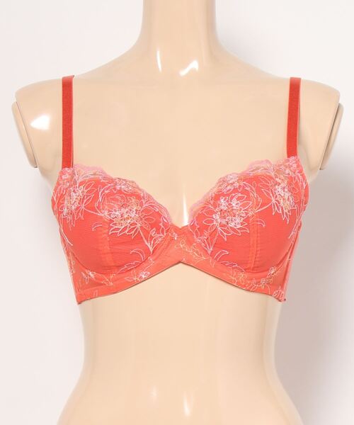 Triumph（トリンプ）の「【脇から寄せて、スリムに盛れる】天使のブラ スリムライン 極上ライト564 ブラジャー【B,Cカップ】TR564 WHU（ブラジャー・レディース・ライトブルー/ブラック/ベージュ/オレンジ・B70/B75/C65/C70/C75/C80/C85/C90/C95）」の17枚目の写真