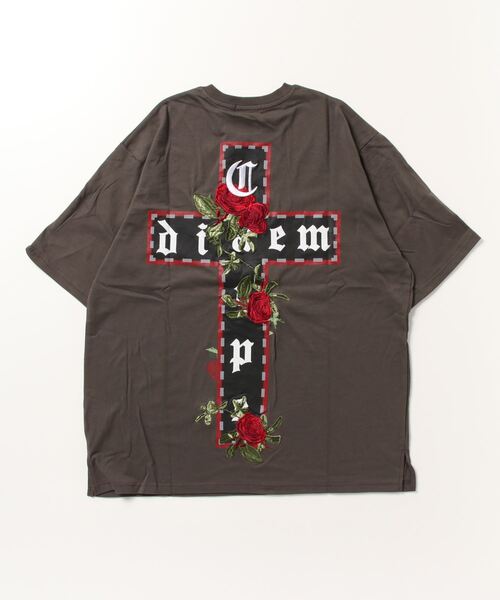 RE730（アールイーセブンサーティー）の「RE730 十字薔薇モチーフ　半袖ビッグシルエットTシャツ（Tシャツ/カットソー・メンズ・オフホワイト/ブラック/チャコールグレー・LARGE/MEDIUM/X-LARGE）」の6枚目の写真
