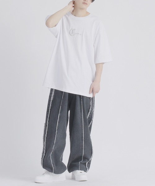 RE730（アールイーセブンサーティー）の「RE730 十字薔薇モチーフ　半袖ビッグシルエットTシャツ（Tシャツ/カットソー・メンズ・オフホワイト/ブラック/チャコールグレー・LARGE/MEDIUM/X-LARGE）」の9枚目の写真