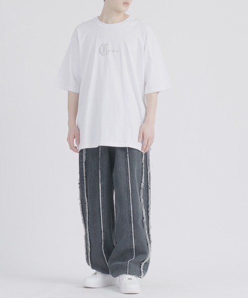 RE730（アールイーセブンサーティー）の「RE730 十字薔薇モチーフ　半袖ビッグシルエットTシャツ（Tシャツ/カットソー・メンズ・オフホワイト/ブラック/チャコールグレー・LARGE/MEDIUM/X-LARGE）」の10枚目の写真