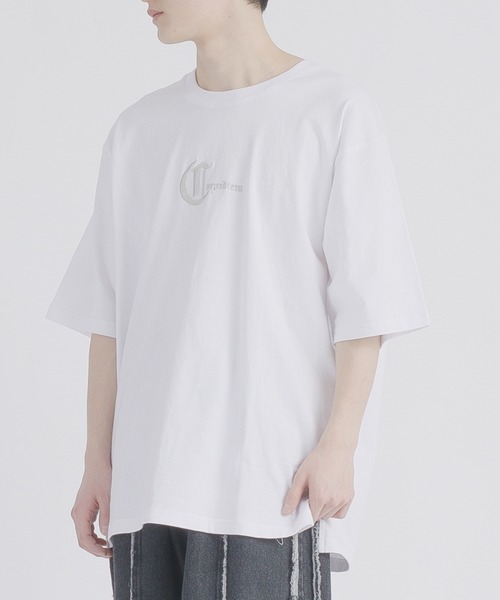 RE730（アールイーセブンサーティー）の「RE730 十字薔薇モチーフ　半袖ビッグシルエットTシャツ（Tシャツ/カットソー・メンズ・オフホワイト/ブラック/チャコールグレー・LARGE/MEDIUM/X-LARGE）」の11枚目の写真