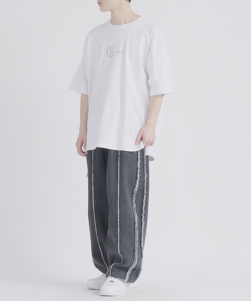 RE730（アールイーセブンサーティー）の「RE730 十字薔薇モチーフ　半袖ビッグシルエットTシャツ（Tシャツ/カットソー・メンズ・オフホワイト/ブラック/チャコールグレー・LARGE/MEDIUM/X-LARGE）」の12枚目の写真