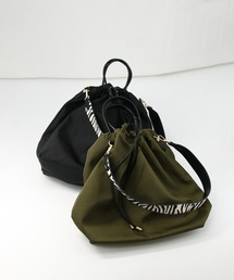 Gready Brilliant（グレディブリリアン）の「ナイロンゼブラトート