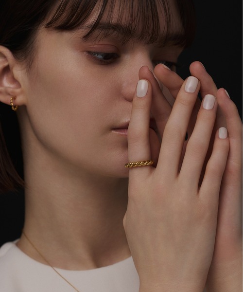 CENE（セネ）の「【CENE】セネ/ツイストフープリング（リング・レディース・ゴールド/シルバー・#11/#13/#9/#15/#8）」の14枚目の写真