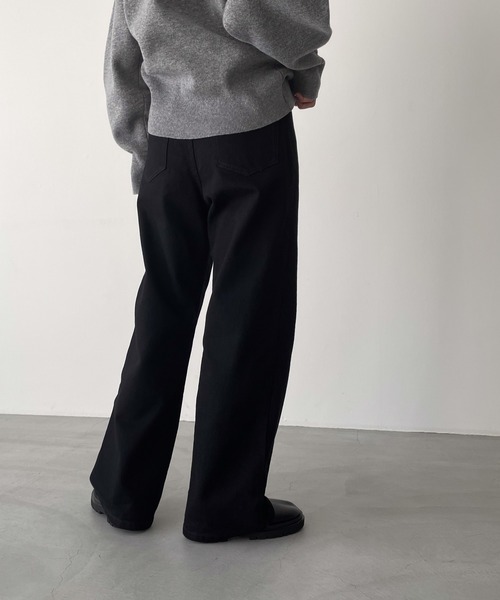 CANAL JEAN(キャナルジーン)の「YA-YA soilタックバギーパンツ(デニムパンツ・レディース・ブラック・23/24/25)」の3枚目の写真