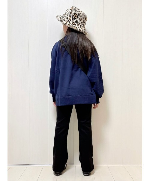 Champion（チャンピオン）の「【Champion】カレッジロゴプリントスウェット（スウェット・キッズ・グレー/ネイビー・160/150/140/130/120）」の6枚目の写真