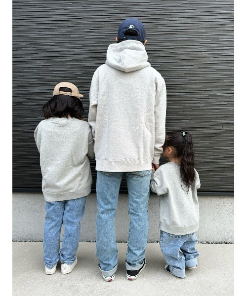 Champion（チャンピオン）の「【Champion】カレッジロゴプリントスウェット（スウェット・キッズ・グレー/ネイビー・160/150/140/130/120）」の15枚目の写真