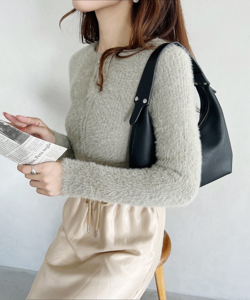 United store(ユナイテッドストア)の「シャギージップニットトップ(ニット/セーター・レディース・ブラック/グレイッシュベージュ/ホワイト・FREE)」の16枚目の写真
