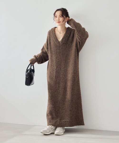 FREAK'S STORE(フリークスストア)の「限定展開 ミニブークレ Vネック ニットワンピース(ワンピース・レディース・ナチュラル/イエロー/ブラウン/ブラック・フリ-)」の12枚目の写真