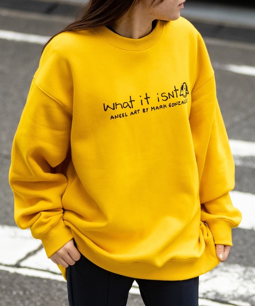 （What it isNt）ART BY MARKGONZALES（ワットイットイズント）の「【h】〔(What it isNT)art by MARKGONZALES〕裏起毛 バックプリント RELAX FIT トレーナー（スウェット・メンズ・イエロー/ロイヤルブルー/ホワイト・MEDIUM/LARGE/X-LARGE）」の20枚目の写真