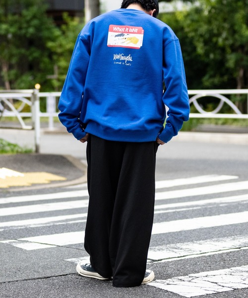 （What it isNt）ART BY MARKGONZALES（ワットイットイズント）の「【h】〔(What it isNT)art by MARKGONZALES〕裏起毛 バックプリント RELAX FIT トレーナー（スウェット・メンズ・イエロー/ロイヤルブルー/ホワイト・MEDIUM/LARGE/X-LARGE）」の11枚目の写真