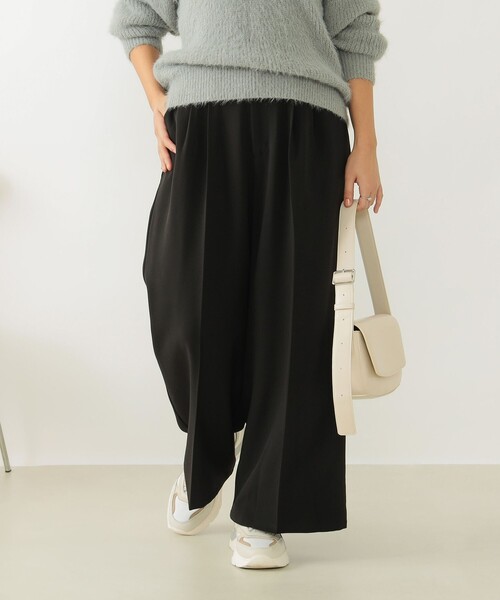 B:MING by BEAMS（ビーミングバイビームス）の「タック ワイドパンツ（その他パンツ・レディース・ブラウン系その他/ブラック/ダークグリーン・MEDIUM/SMALL）」の2枚目の写真