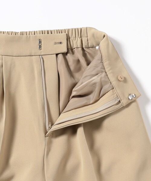 B:MING by BEAMS（ビーミングバイビームス）の「タック ワイドパンツ（その他パンツ・レディース・ブラウン系その他/ブラック/ダークグリーン・MEDIUM/SMALL）」の15枚目の写真