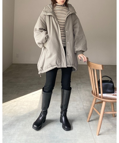 スタンドカラー ロングコート フード付き 中綿ダウン ジャケット She's Closet（シーズクローゼット）の「スタンドカラーフード