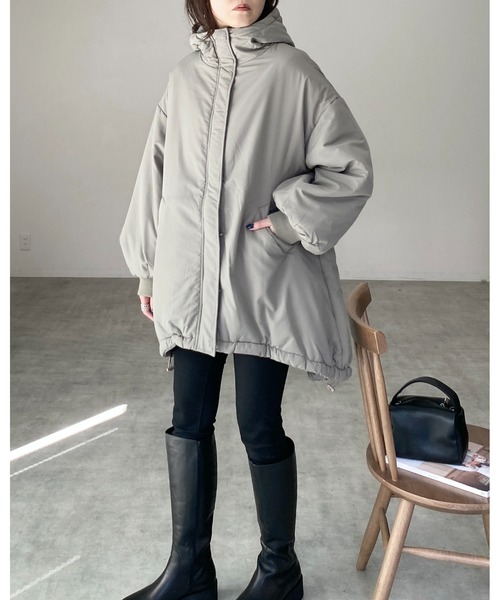 【セール】スタンドカラーフード付きロング丈中綿ダウンモンスターコート（ダウンジャケット/コート）｜She's Closet（シーズクローゼット）