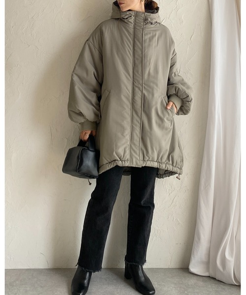 【セール】スタンドカラーフード付きロング丈中綿ダウンモンスターコート（ダウンジャケット/コート）｜She's Closet（シーズクローゼット）