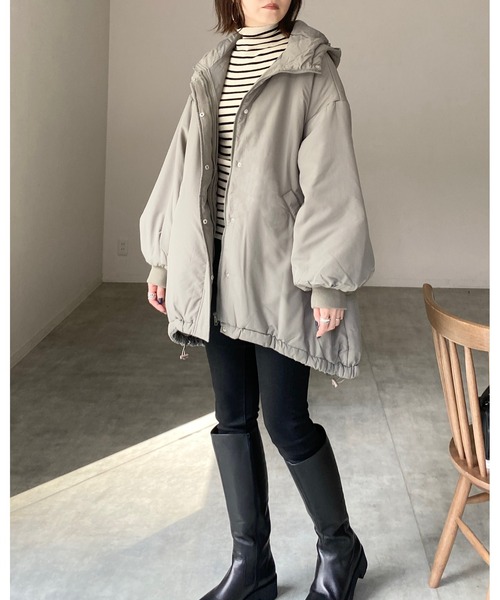 【セール】スタンドカラーフード付きロング丈中綿ダウンモンスターコート（ダウンジャケット/コート）｜She's Closet（シーズクローゼット）