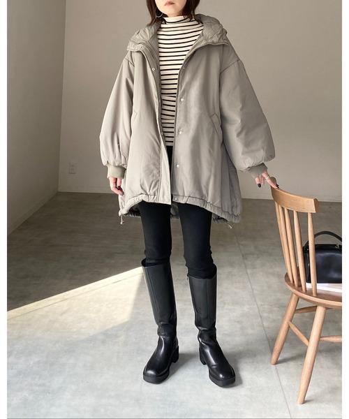 【セール】スタンドカラーフード付きロング丈中綿ダウンモンスターコート（ダウンジャケット/コート）｜She's Closet（シーズクローゼット）