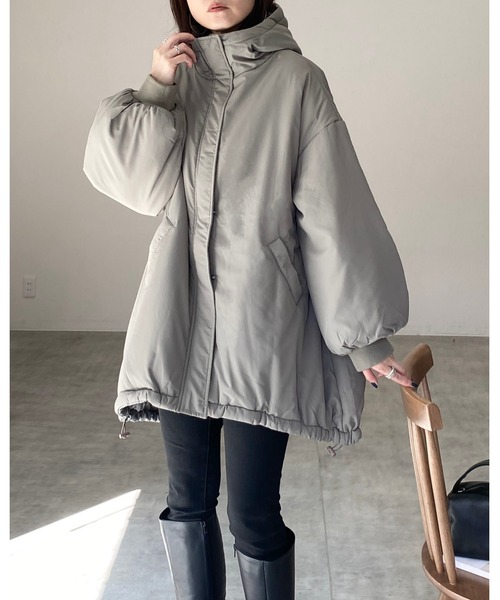 【セール】スタンドカラーフード付きロング丈中綿ダウンモンスターコート（ダウンジャケット/コート）｜She's Closet（シーズクローゼット）