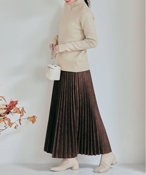 kirakiraShop(キラキラショップ)の「裏起毛 ハイネック ニット トップス(ニット/セーター・レディース・ベージュ/ブラック/ブラウン/アイボリー/オレンジ/ホワイト・S-M/M-L)」の8枚目の写真