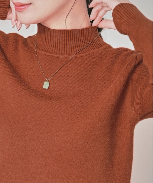 kirakiraShop(キラキラショップ)の「裏起毛 ハイネック ニット トップス(ニット/セーター・レディース・ベージュ/ブラック/ブラウン/アイボリー/オレンジ/ホワイト・S-M/M-L)」の18枚目の写真