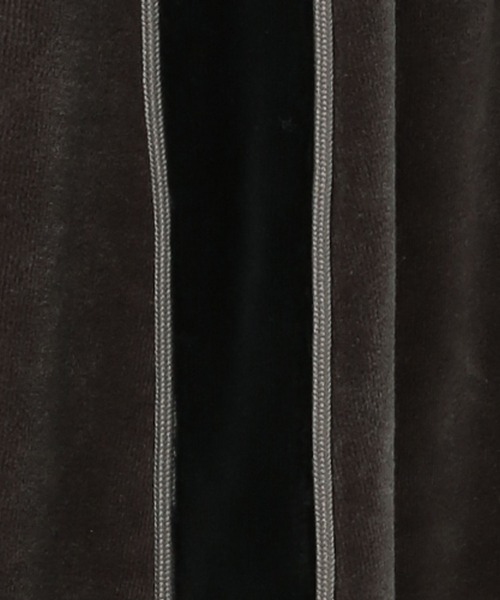 niko and...（ニコアンド）の「サイドラインベロアフレアスカート（スカート・レディース・アイボリー/ブラック/モカ・FREE）」の21枚目の写真