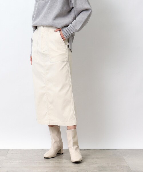 OPAQUE.CLIP(オペークドットクリップ)の「ストレッチベイカースカート/オーガニックコットン混【洗濯機洗い可/ストレッチ】(スカート・レディース・オフホワイト/ブラック/カーキ・40/38/42/36/34)」の2枚目の写真