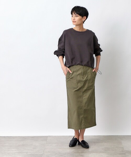 OPAQUE.CLIP(オペークドットクリップ)の「ストレッチベイカースカート/オーガニックコットン混【洗濯機洗い可/ストレッチ】(スカート・レディース・オフホワイト/ブラック/カーキ・40/38/42/36/34)」の16枚目の写真