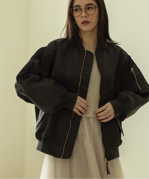 OPAQUE.CLIP（オペークドットクリップ）の「◆≪ヒルナンデス！で紹介≫ オーバーシルエットMA-1【洗濯機洗い可】（ブルゾン・レディース・チャコールグレー/ホワイト・38/40）」の10枚目の写真