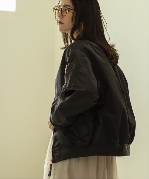 OPAQUE.CLIP（オペークドットクリップ）の「◆≪ヒルナンデス！で紹介≫ オーバーシルエットMA-1【洗濯機洗い可】（ブルゾン・レディース・チャコールグレー/ホワイト・38/40）」の14枚目の写真