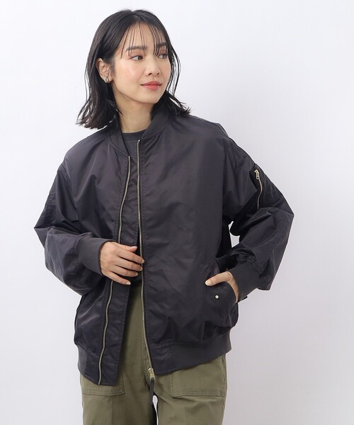 OPAQUE.CLIP（オペークドットクリップ）の「◆≪ヒルナンデス！で紹介≫ オーバーシルエットMA-1【洗濯機洗い可】（ブルゾン・レディース・チャコールグレー/ホワイト・38/40）」の18枚目の写真