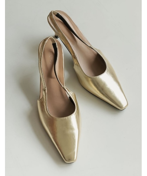 Re:EDIT（リエディ）の「[神山まりあさん着用][2024AW SHOES COLLECTION][販売数1千足突破！][大きいサイズ有]バックストラップスクエアトゥミュールパンプス（パンプス・レディース・ゴールド/シルバー/ドット/ホワイト/ブラック/ボルドー/キャメル/レオパード・LARGE/X-LARGE/MEDIUM/SMALL/XX-LARGE）」の6枚目の写真