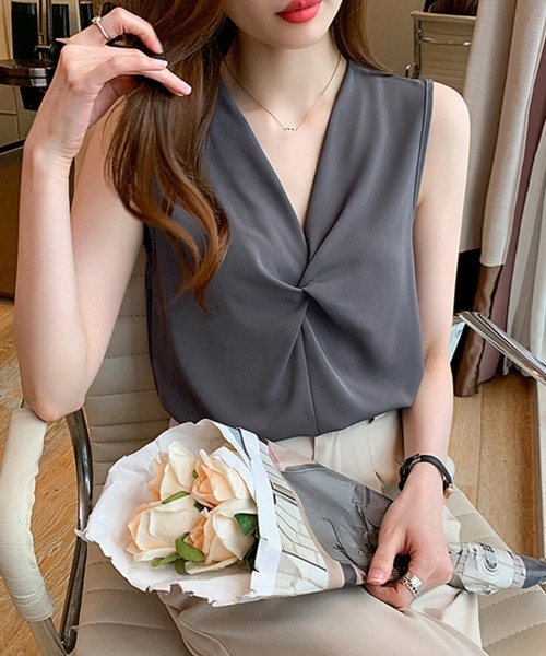 Miniministore(ミニミニストア)の「ギャザーブラウスVネックレディースシャツノースリーブ袖なしノースリーブ(シャツ/ブラウス・レディース・ミント/ダークグレー/ホワイト/ライトベージュ/ブラック・M/XL/L)」の13枚目の写真