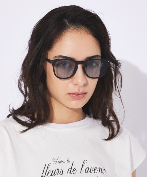 IZIPIZI（イジピジ）の「【IZIPIZI/イジピジ】SUN LIGHT/日本限定シリーズ/#E サングラス / ユニセックス（サングラス・メンズ・ブラック/ブラウン系その他/ベージュ系その他/ブラウン系その他2・フリー）」の16枚目の写真